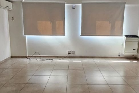 WhatsApp Image 2025-09-29 at 08.21.55