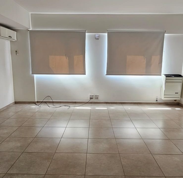 WhatsApp Image 2025-09-29 at 08.21.55