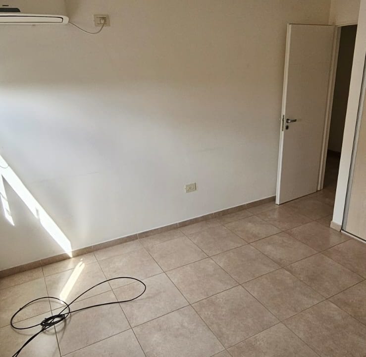 WhatsApp Image 2025-09-29 at 08.21.57 (2)