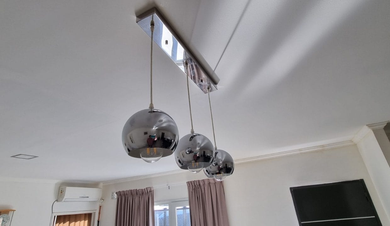 WhatsApp Image 2025-09-30 at 17.17.16 (11)