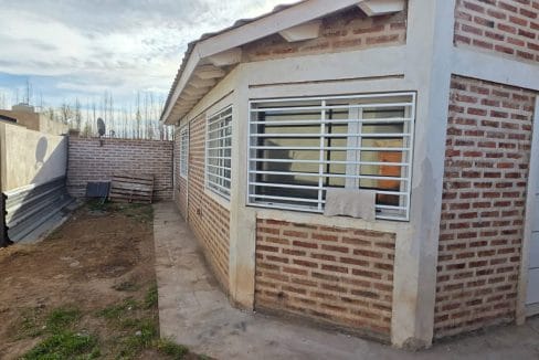 WhatsApp Image 2025-10-01 at 12.12.14 (2)