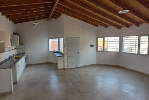 WhatsApp Image 2025-10-01 at 12.12.15 (1)