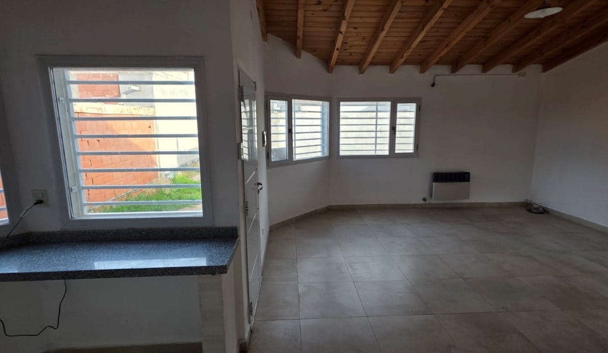 WhatsApp Image 2025-10-01 at 12.12.20