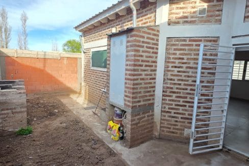 WhatsApp Image 2025-10-01 at 12.12.23 (2)